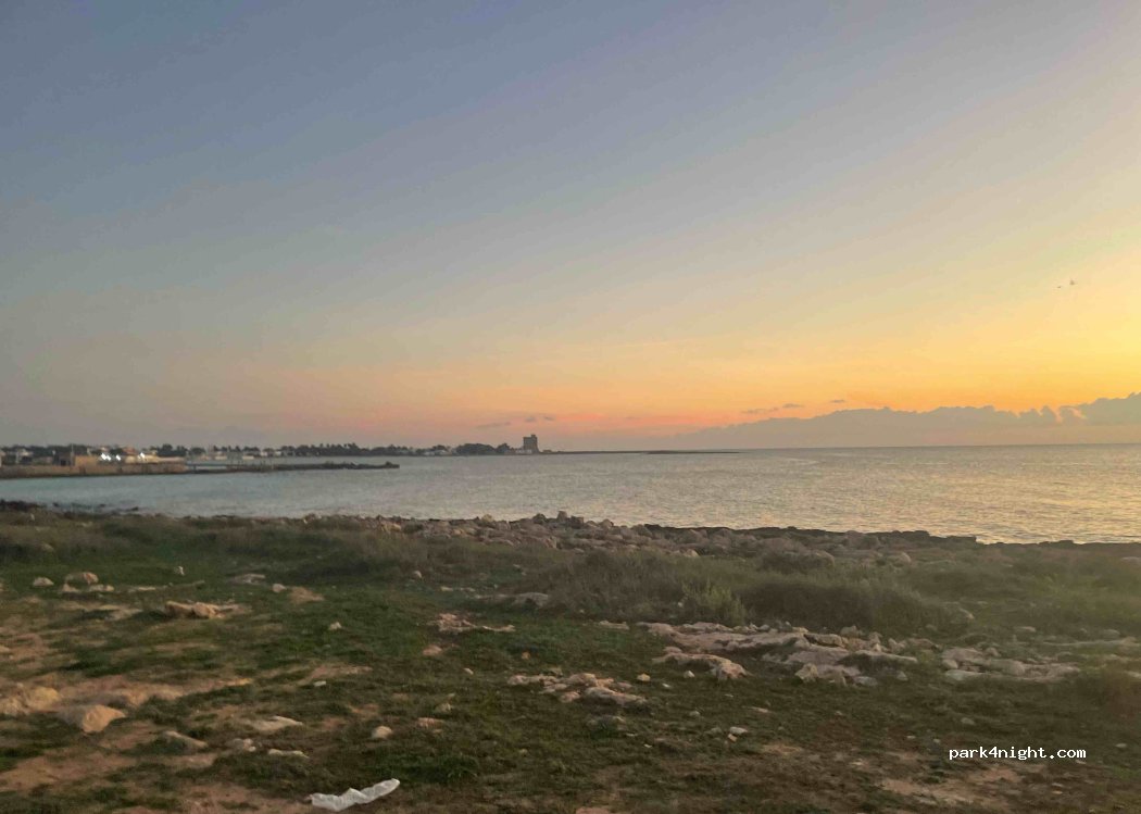 (73048) Torre Squillace - Lungomare Cristoforo Colombo — foto 5