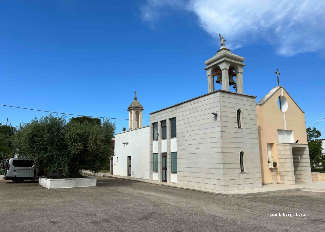 (74015) Martina Franca - 582 Via Alberobello — foto 2
