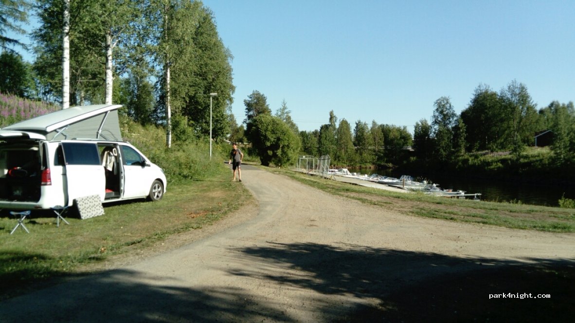 (95300) Tervola - 77 Keskustie — foto