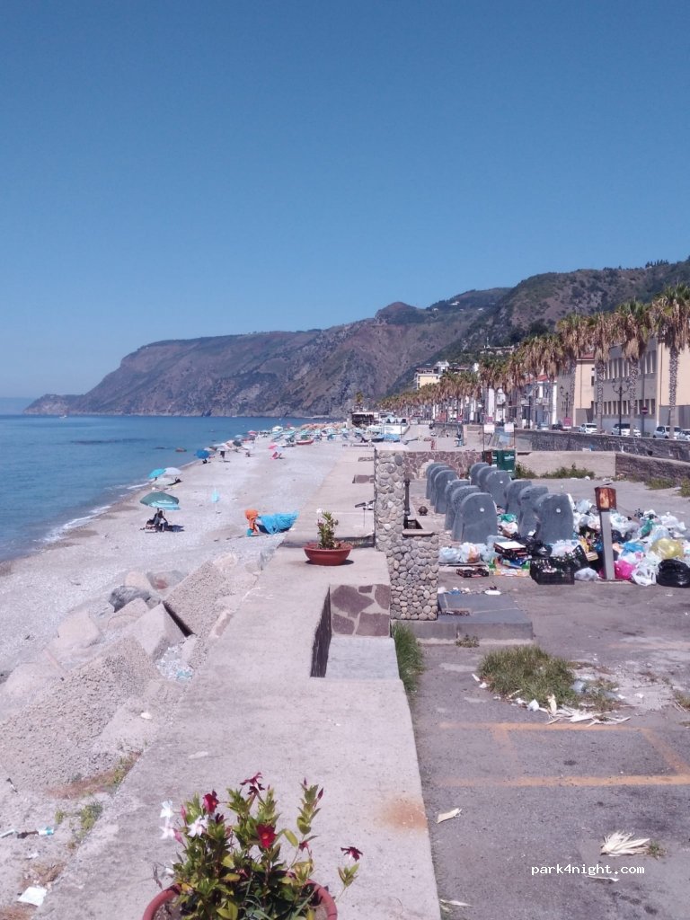 (89011) Bagnara Calabra - 45 Viale Filippo Turati — foto