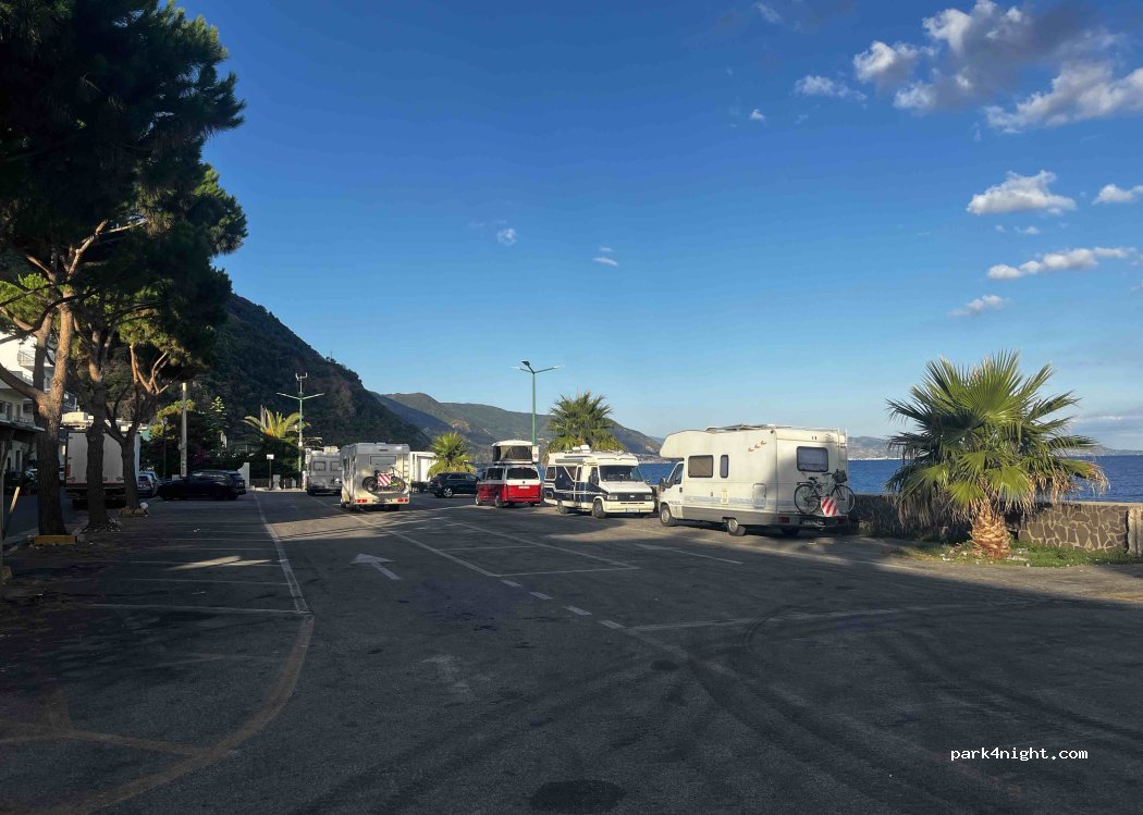 (89011) Bagnara Calabra - 45 Viale Filippo Turati — foto 5
