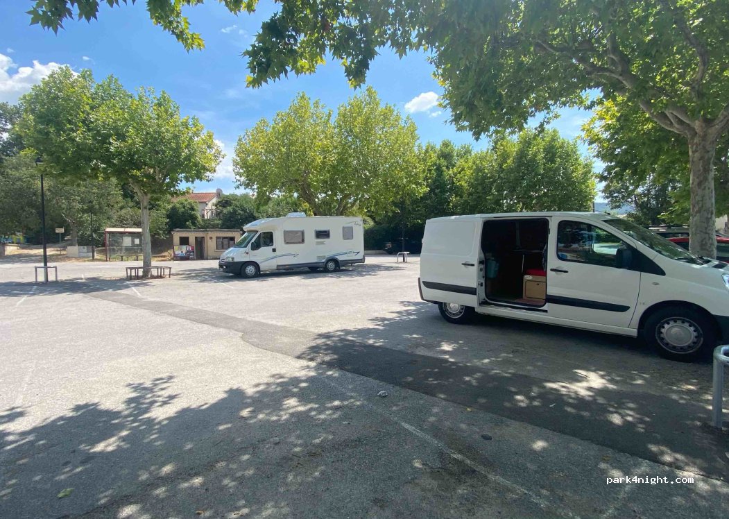 (04270) Bras-d'Asse - Place Saint-Jean — foto