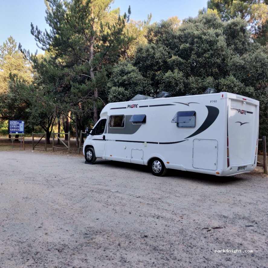 (28670) Villaviciosa de Odón - Paseo Monte de la Villa — foto 3