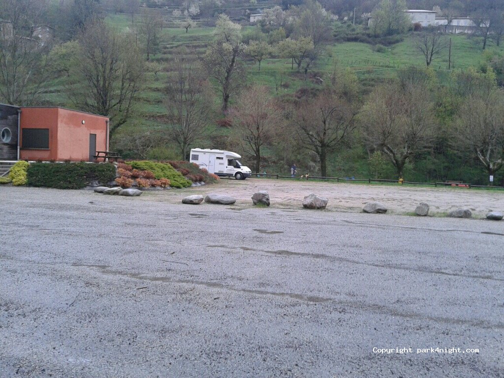 (07190) Saint-Pierreville - Chemin du Camping — foto