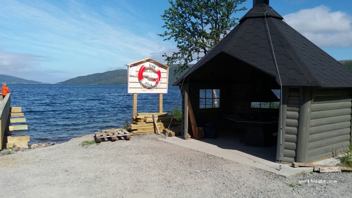 (9373) Botnhamn - 9 Primær Fylkesveg 861 — foto