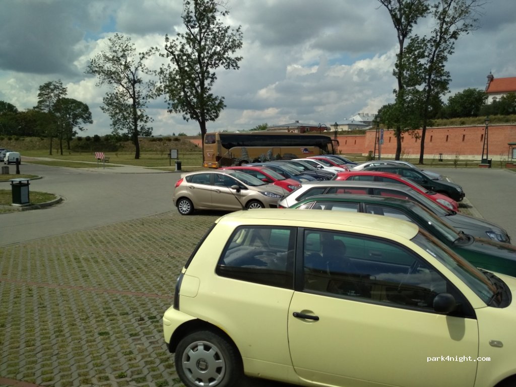 (22) Zamość - 1 Droga Męczenników Rotundy — foto