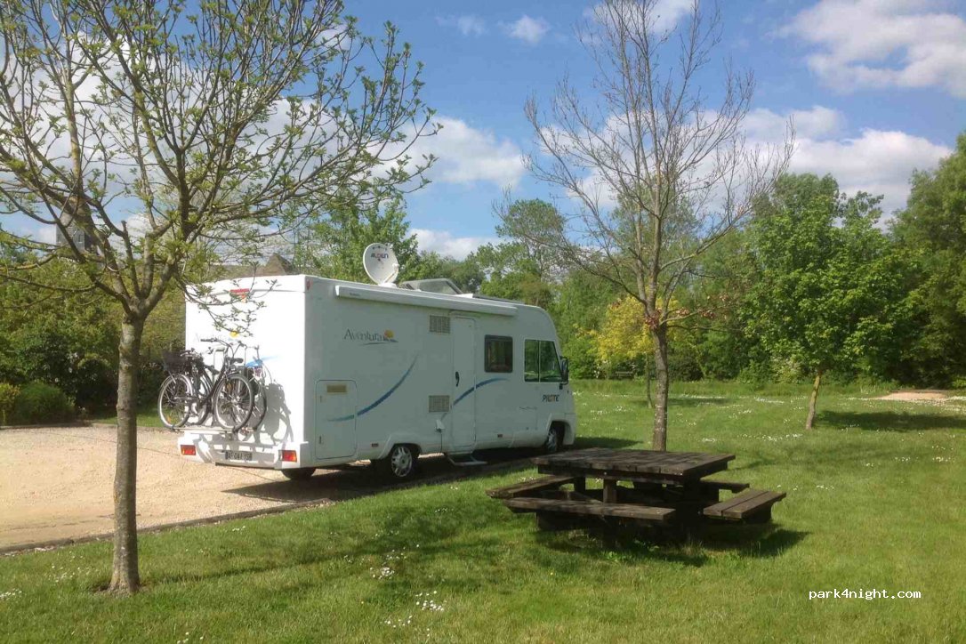 (79150) Saint-Maurice-la-Fougereuse - 2-4 Route de l'Arceau — foto 3