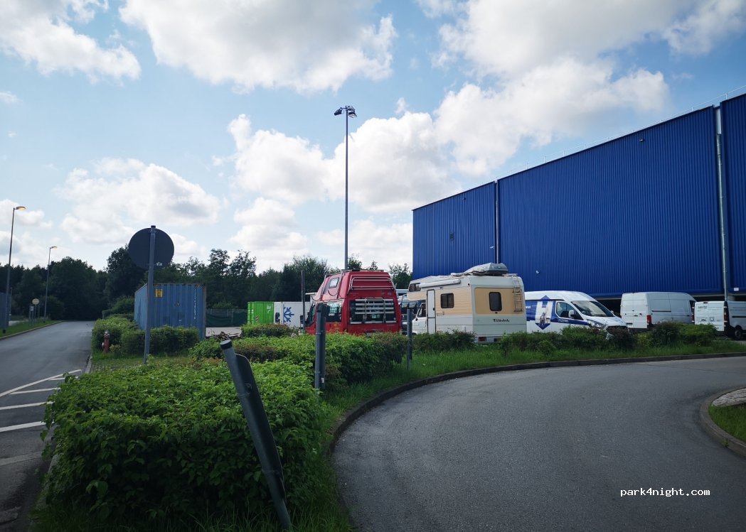 (85649) Brunnthal - 6 Zusestraße — foto 3
