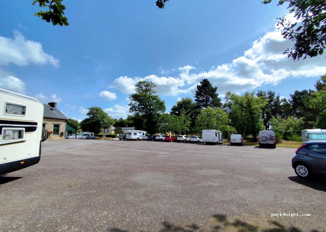 (35380) Paimpont - 2 Rue du Chevalier L du Lac — foto 2
