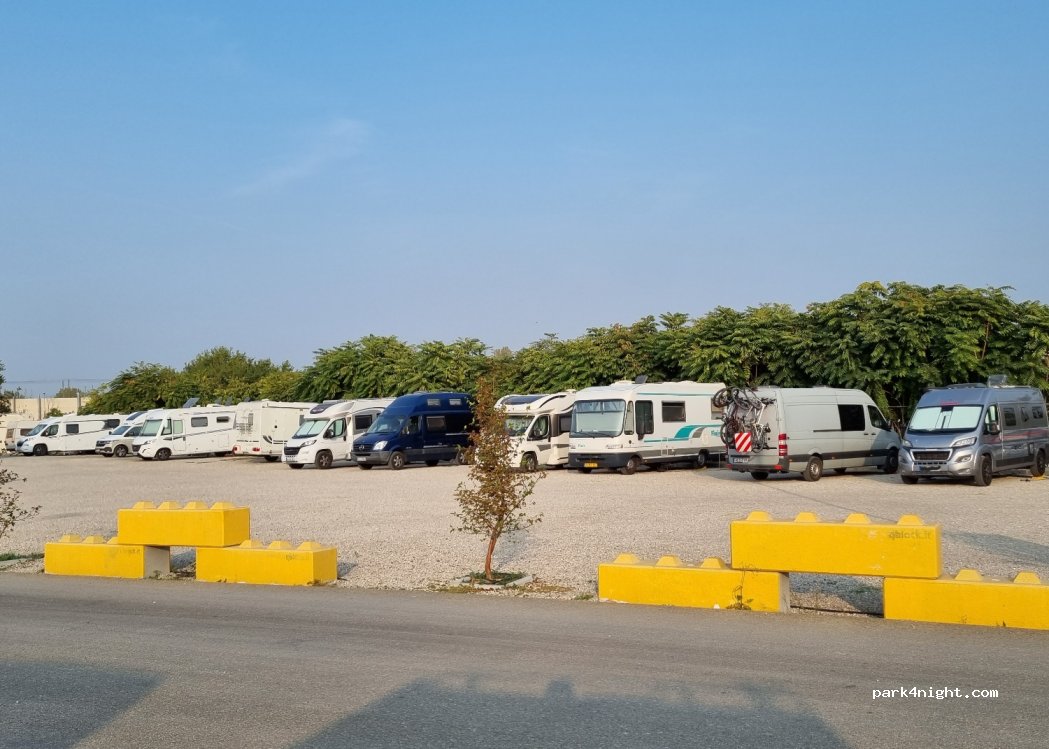 Area sosta Camperopoli — foto 3