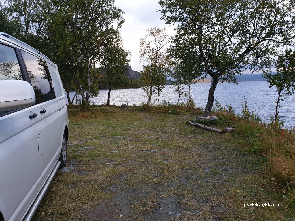 (912 98) Lovberg - 2 LÖVBERG — foto 2