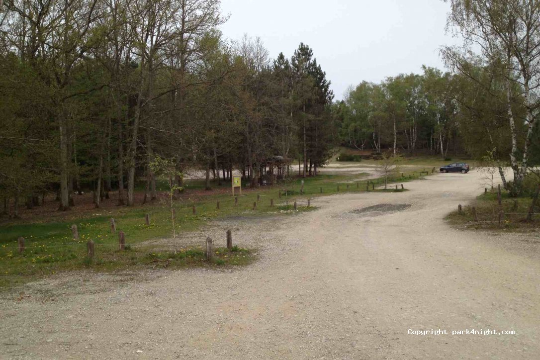(78610) Auffargis - Rue des Vaux de Cernay — foto 2