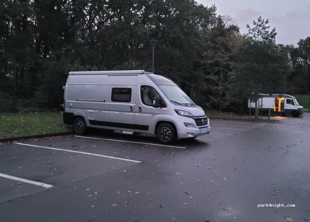 (29900) Concarneau - 2 Allée Coubertin — foto 3
