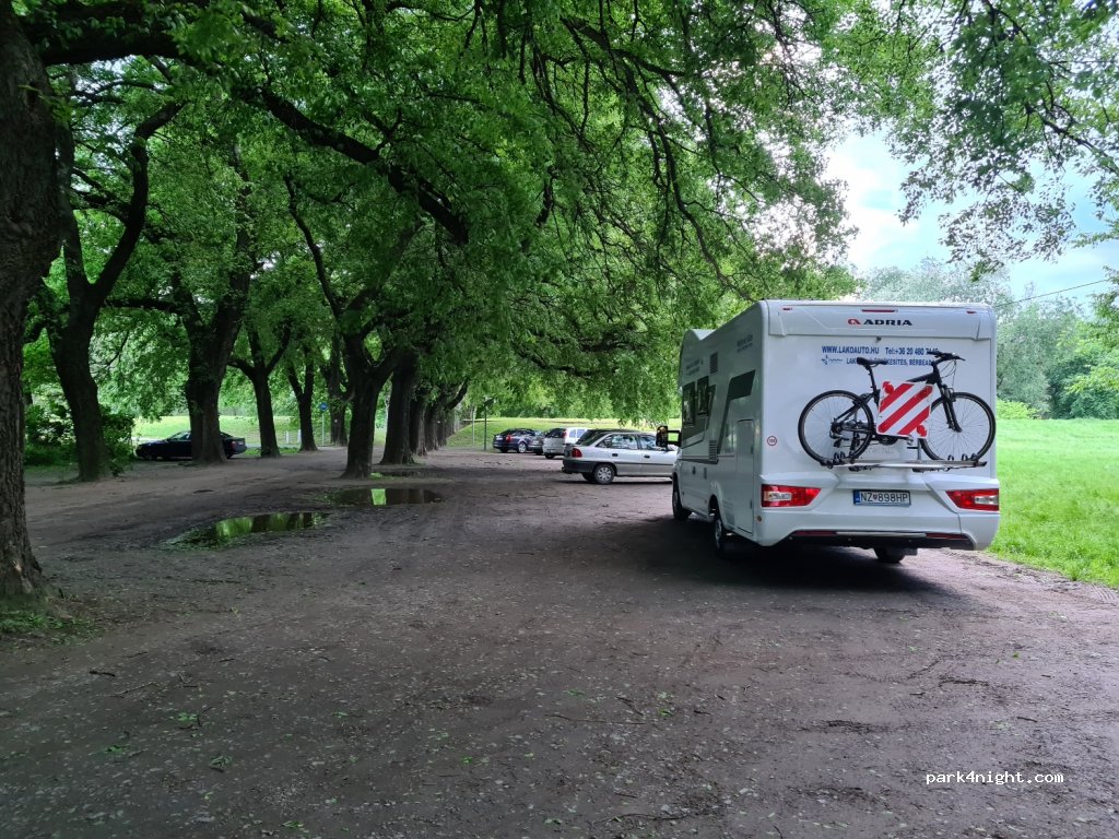 (6500) Baja - Türr Emlékmű part — foto 2