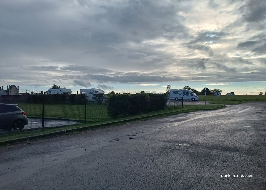 (33620) Cavignac - 14 Rue de la Paix — foto 3
