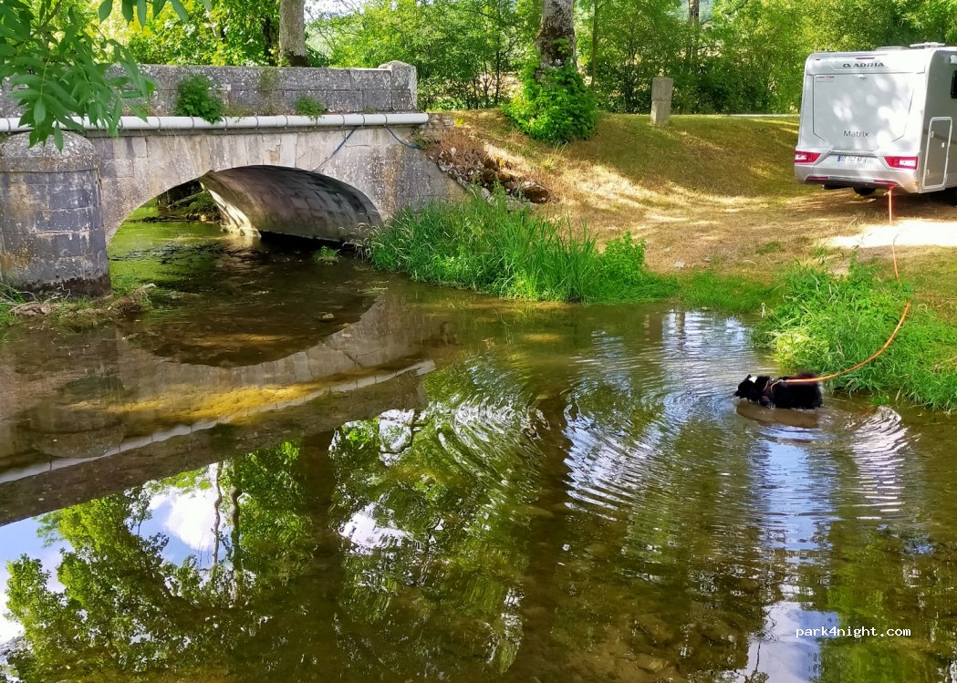 (52210) Giey-sur-Aujon - D6 — foto 4