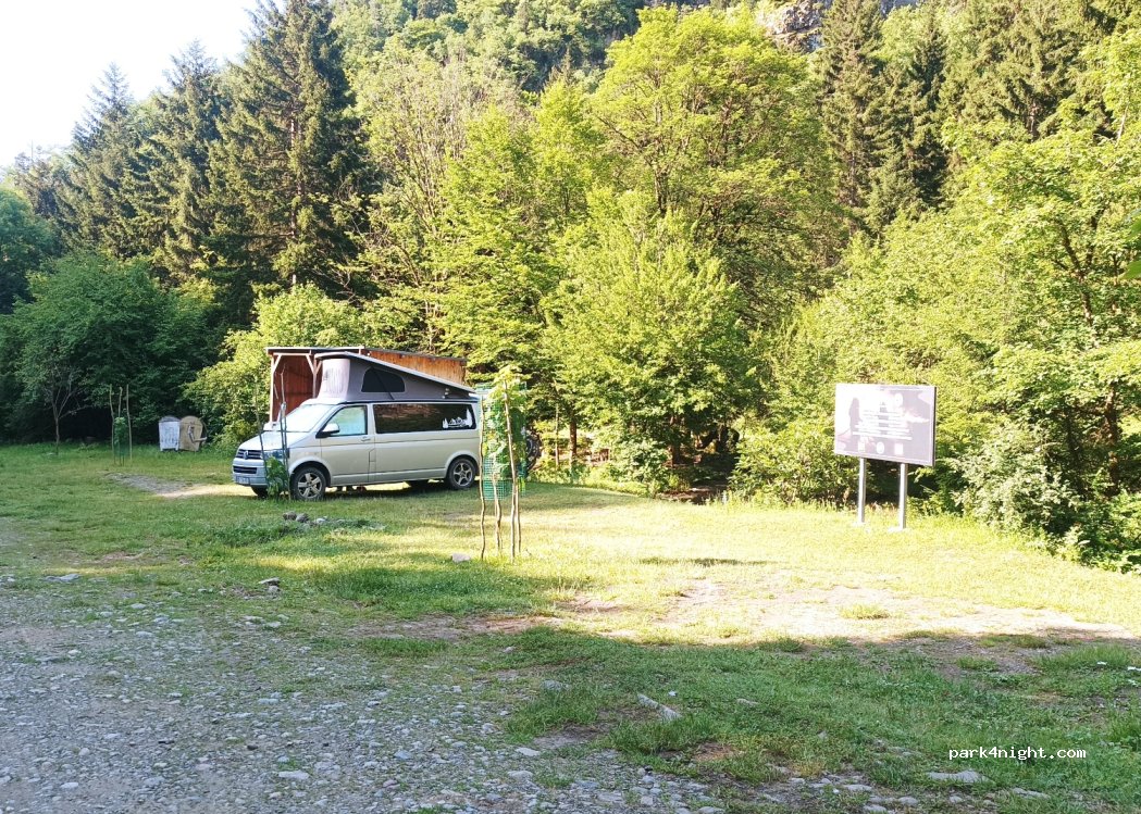 (1206) Kvabiskhevi - Unnamed Road — foto 3