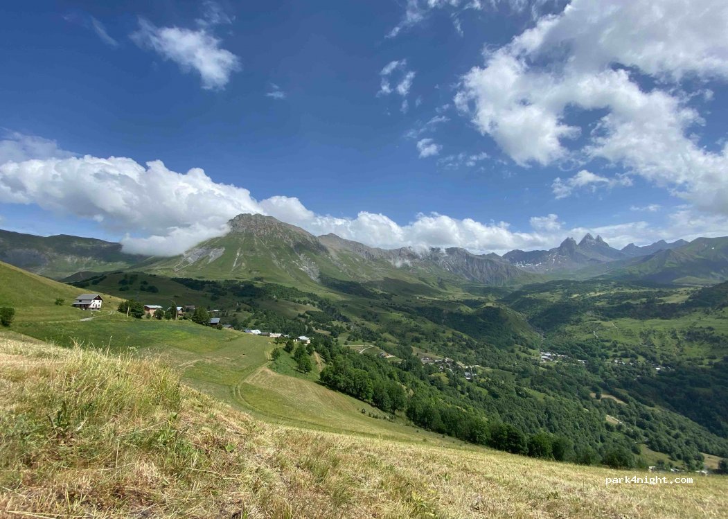 (73530) Albiez-Montrond - 17 Chemin du Châtel — foto 2
