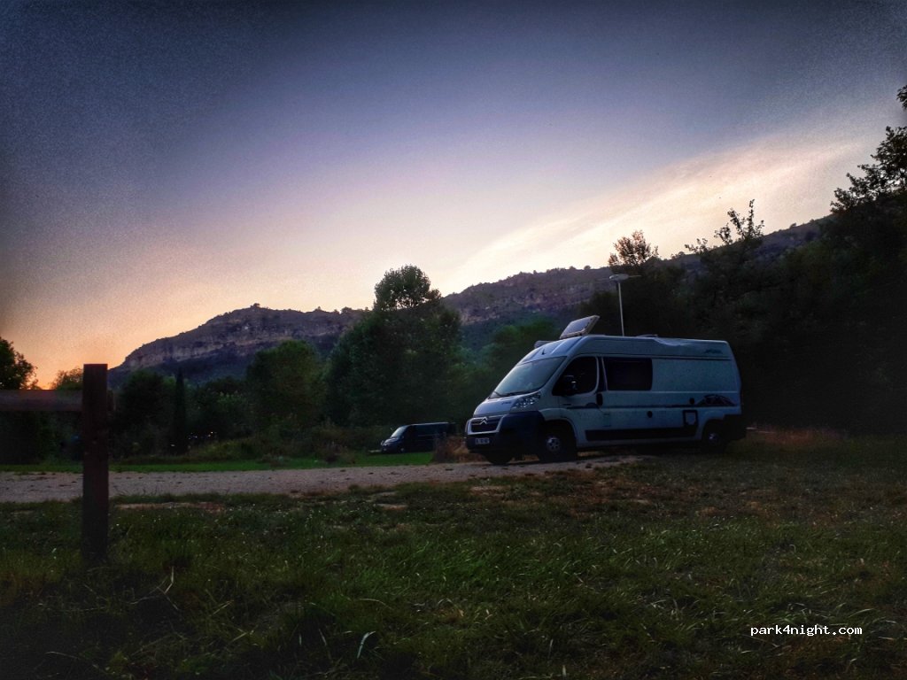 (82140) Saint-Antonin-Noble-Val - D115 — foto 3