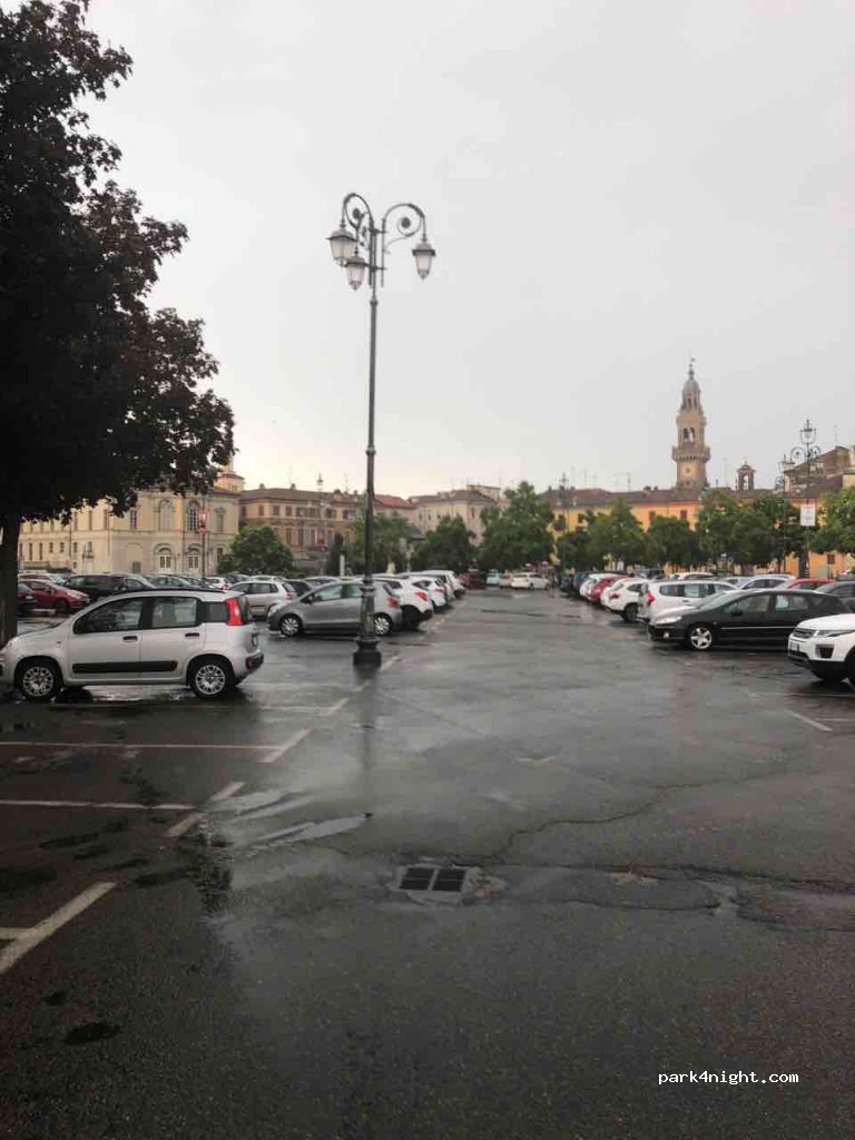 (15033) Casale Monferrato - 34A Piazza Castello — foto 2