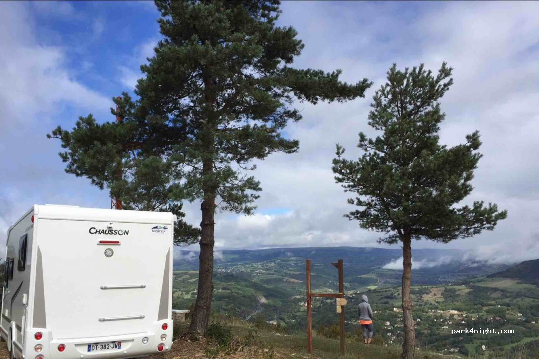 (48500) La Canourgue - Las Fourques — foto