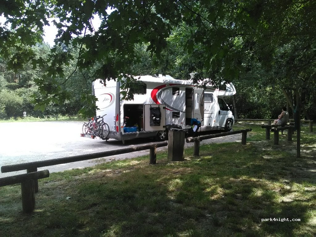 (85260) La Copechagnière - Unnamed Road — foto