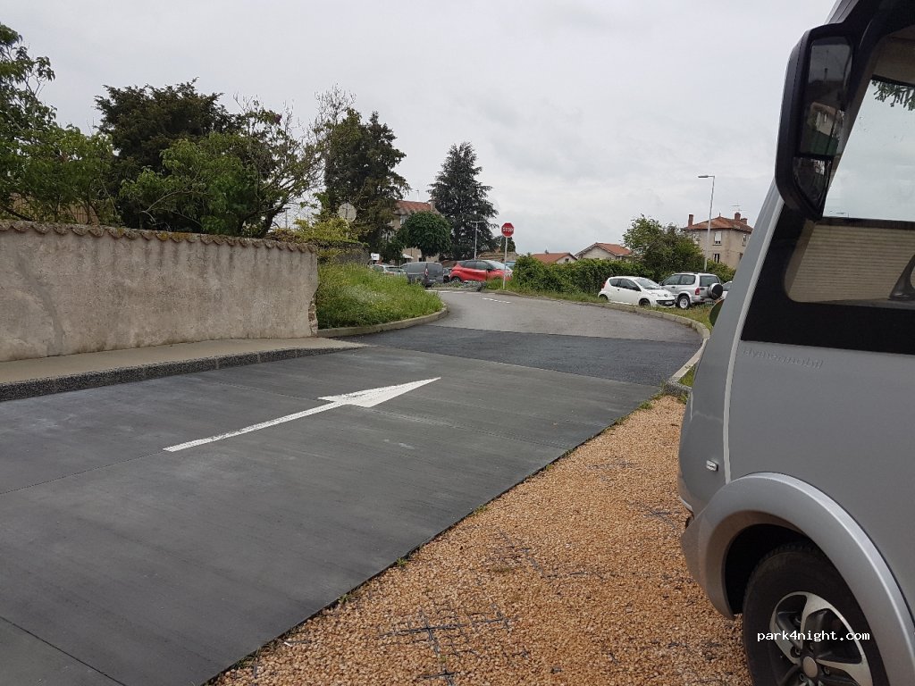 (42170) Saint-Just-Saint-Rambert - 21 Chemin des danses — foto 2