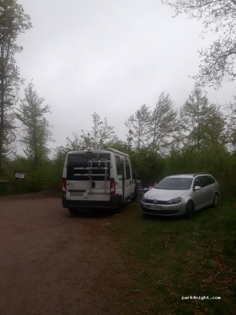 (240 40)  - 32 KARLARP KYRKVÄGEN — foto