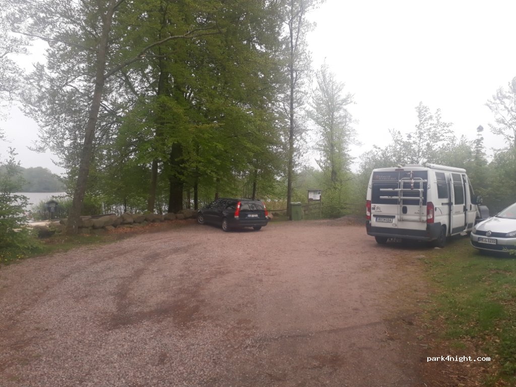 (240 40)  - 32 KARLARP KYRKVÄGEN — foto 2
