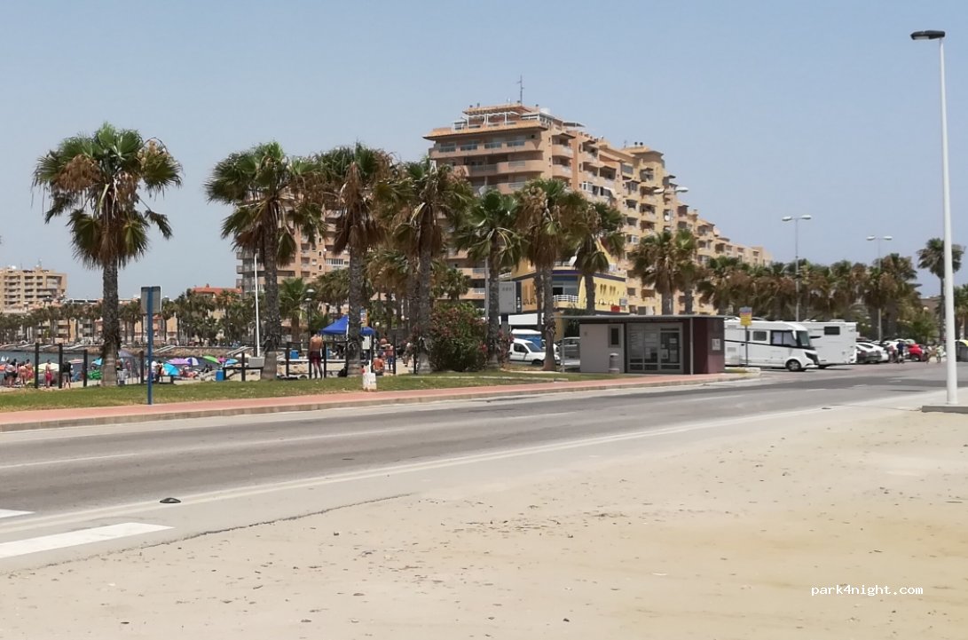 () San Javier - 13 Avenida Gran Vía de la Manga — foto