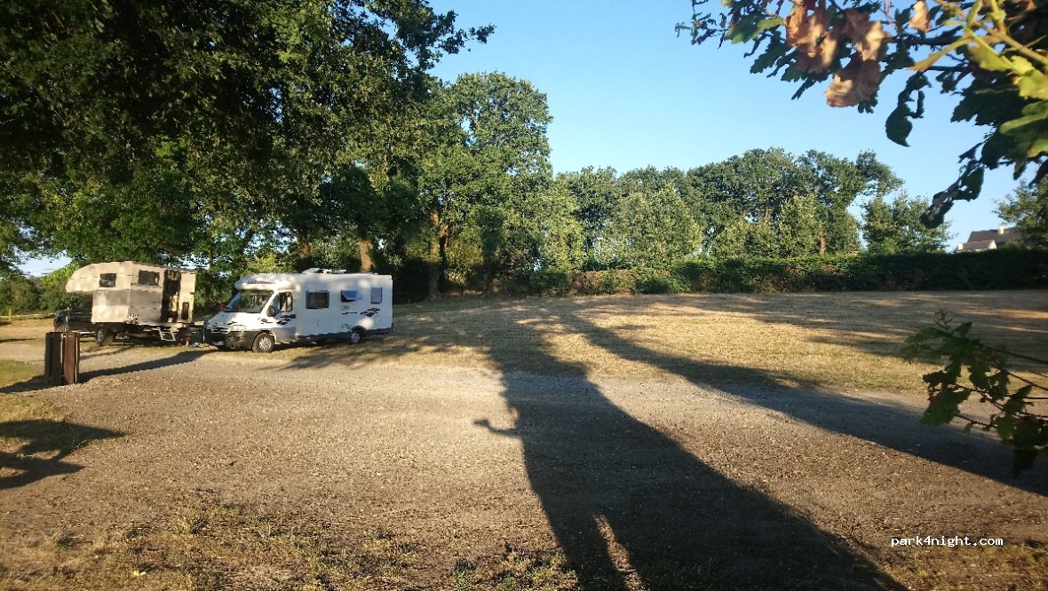 (56910) Carentoir - 2 Rue de la Digue — foto