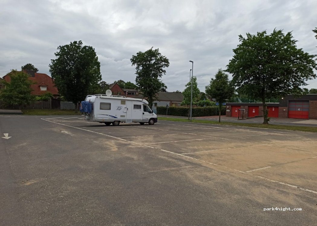 (41372) Niederkrüchten - 3 Stadionstraße — foto 2