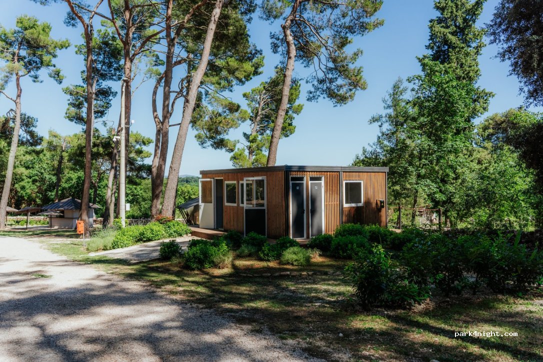 Camp Dvor — foto 4