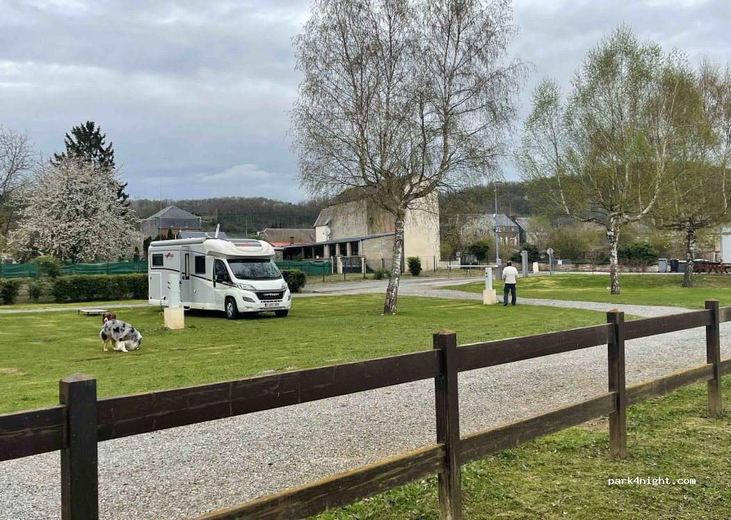 (08320) Vireux-Molhain - 141-6 Rue des Hayettes — foto