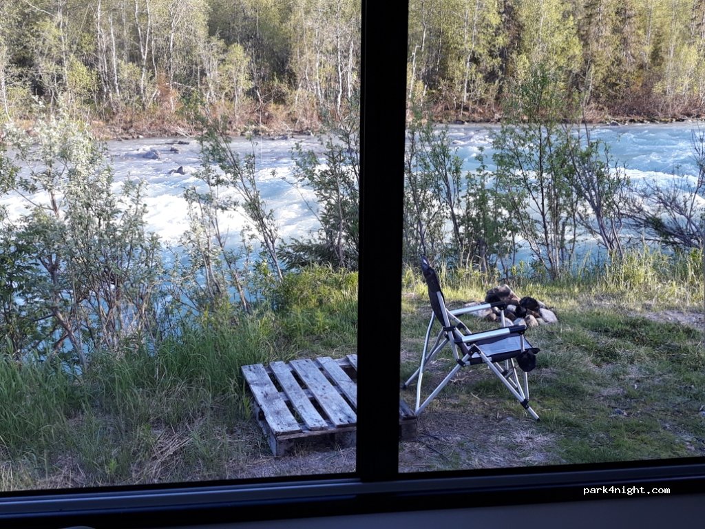 (8615)  - 250 Svartisdalveien — foto