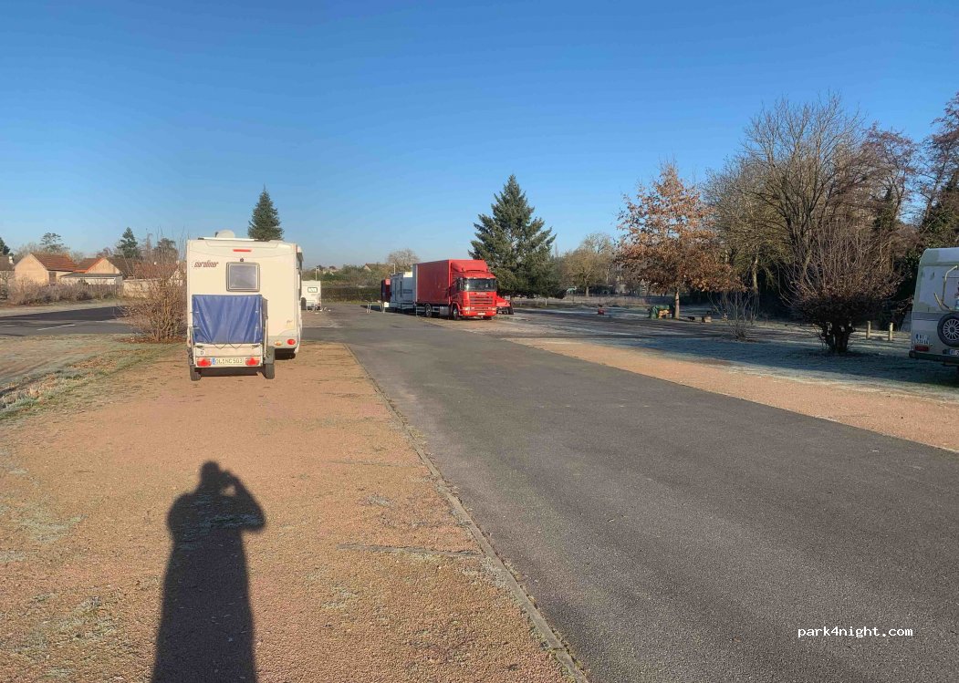 (03120) Saint-Prix - 15 Rue du Châtelier — foto 4