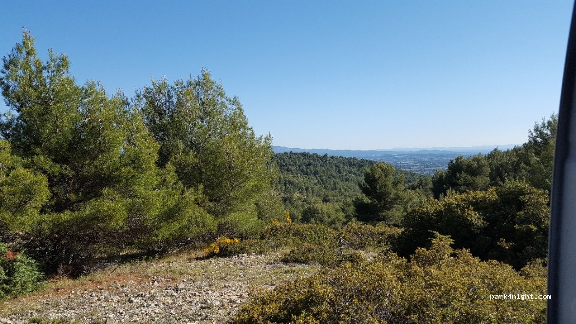 (84410) Malaucène - D19 — foto 3