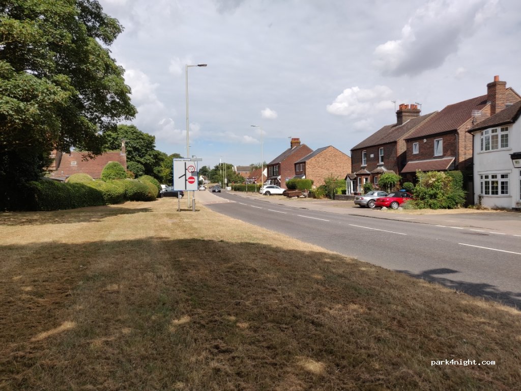 (HP3) Hemel Hempstead - Church Road — foto 3