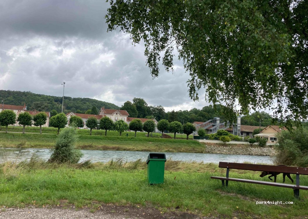 (52300) Joinville - 3 Chemin de sous Station — foto 2