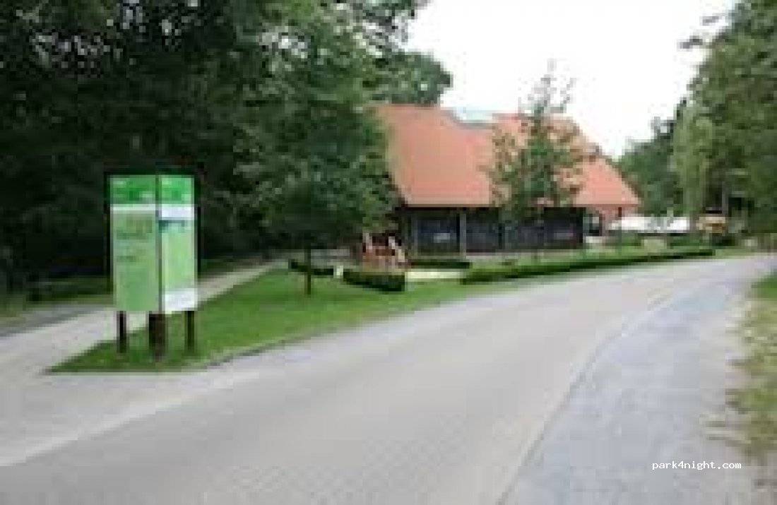 (33161) Hövelhof - Emser Kirchweg 82 — foto