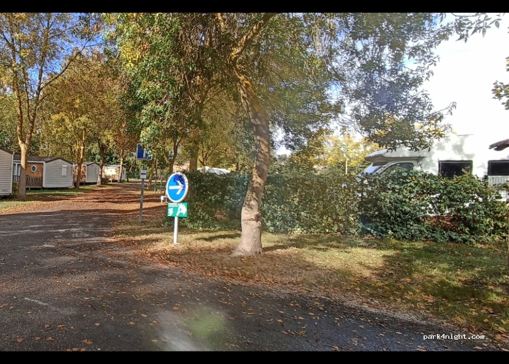 (11400) Castelnaudary - Chemin des Fontanilles — foto 4