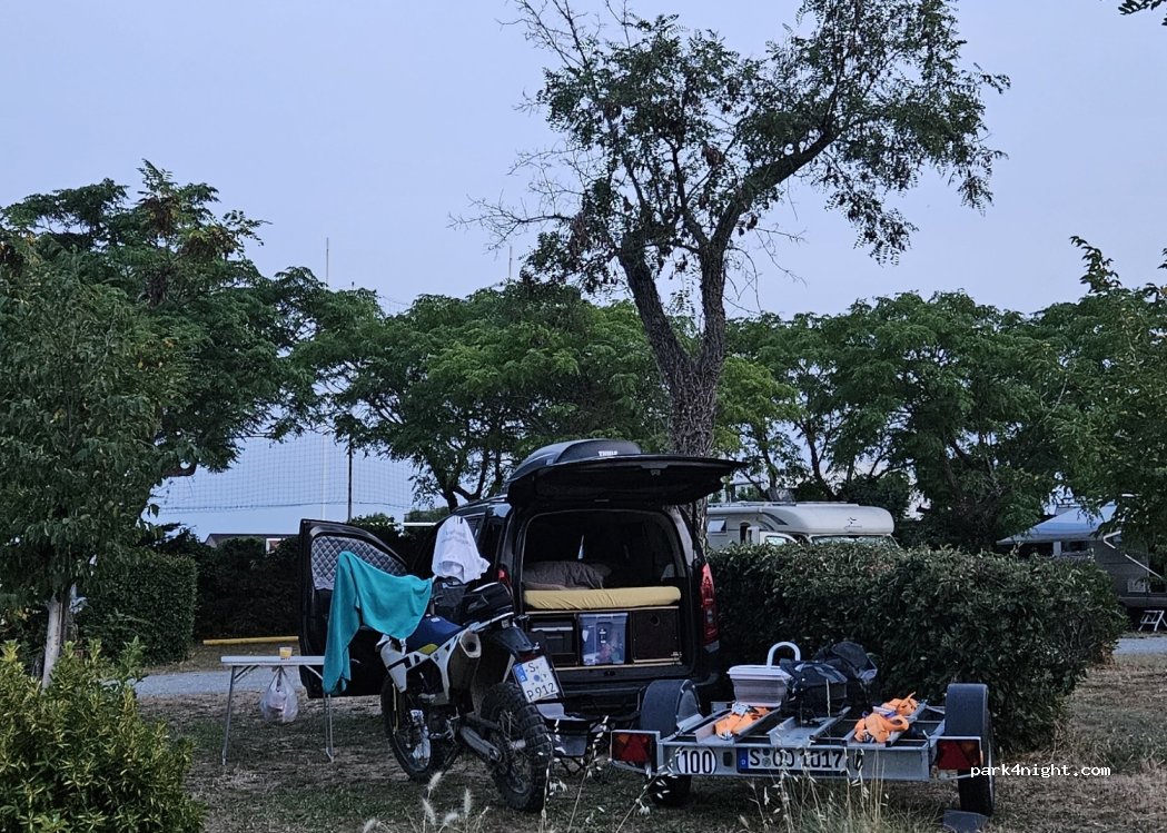Camping Municipal Les Courtals — foto 4