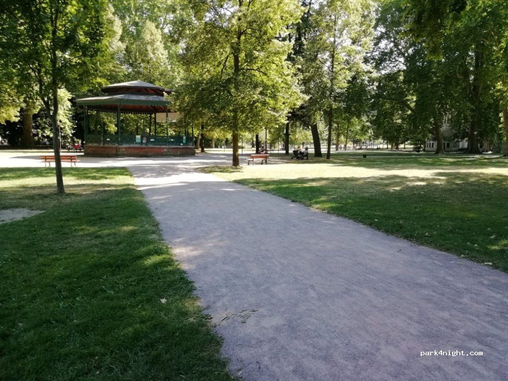 (67000) Strasbourg - 3 Rue René Hirschler — foto 3