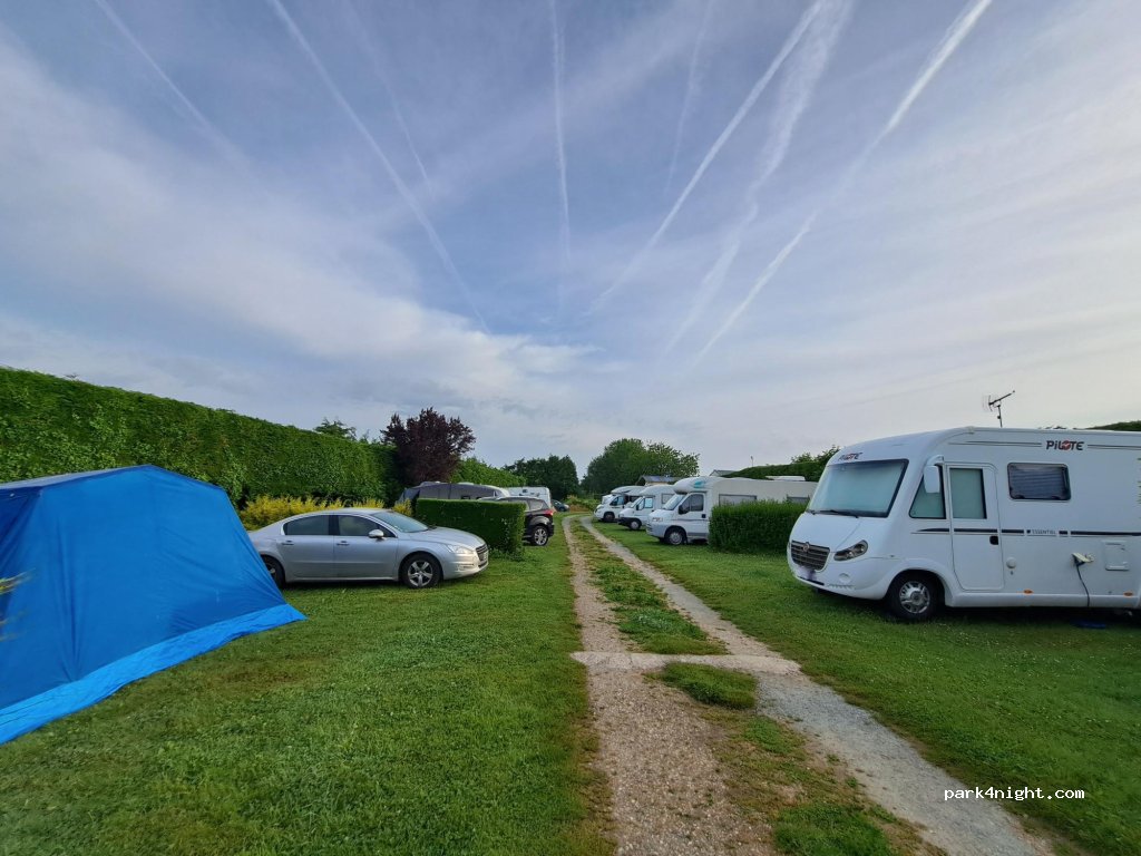 Camping Les Pommiers — foto 4