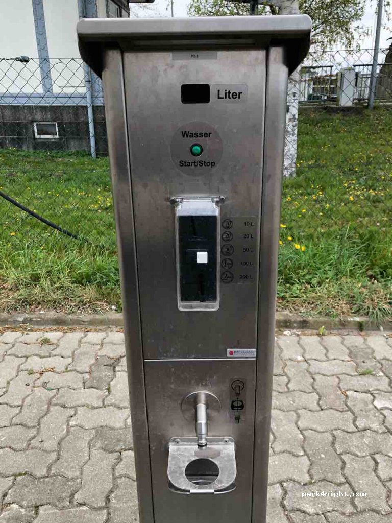 Wohnmobilstellplatz am Kreishafen — foto 2