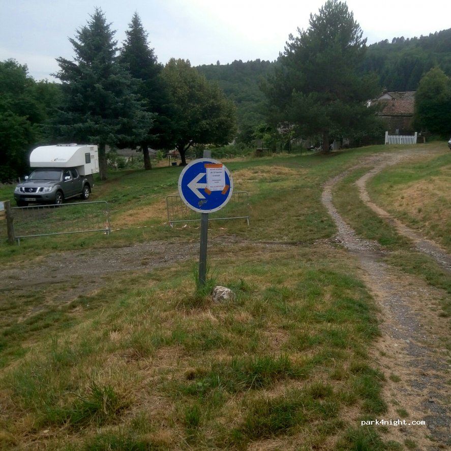 (48370) Saint-Germain-de-Calberte - 83 Saint-Germain Calberte Villag — foto