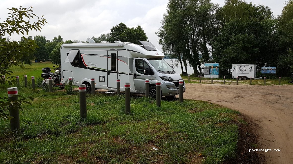 (60-480) Poznań - Księdza Edwarda Nawrota — foto 2