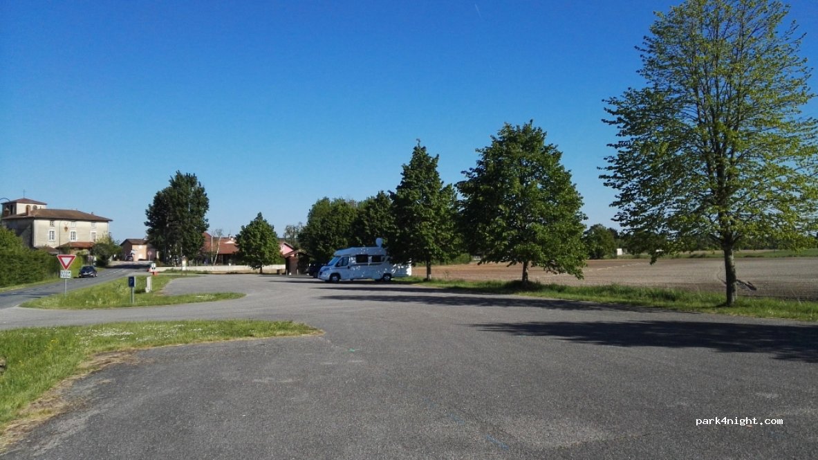 (01330) Le Plantay - Route de Villars — foto 3