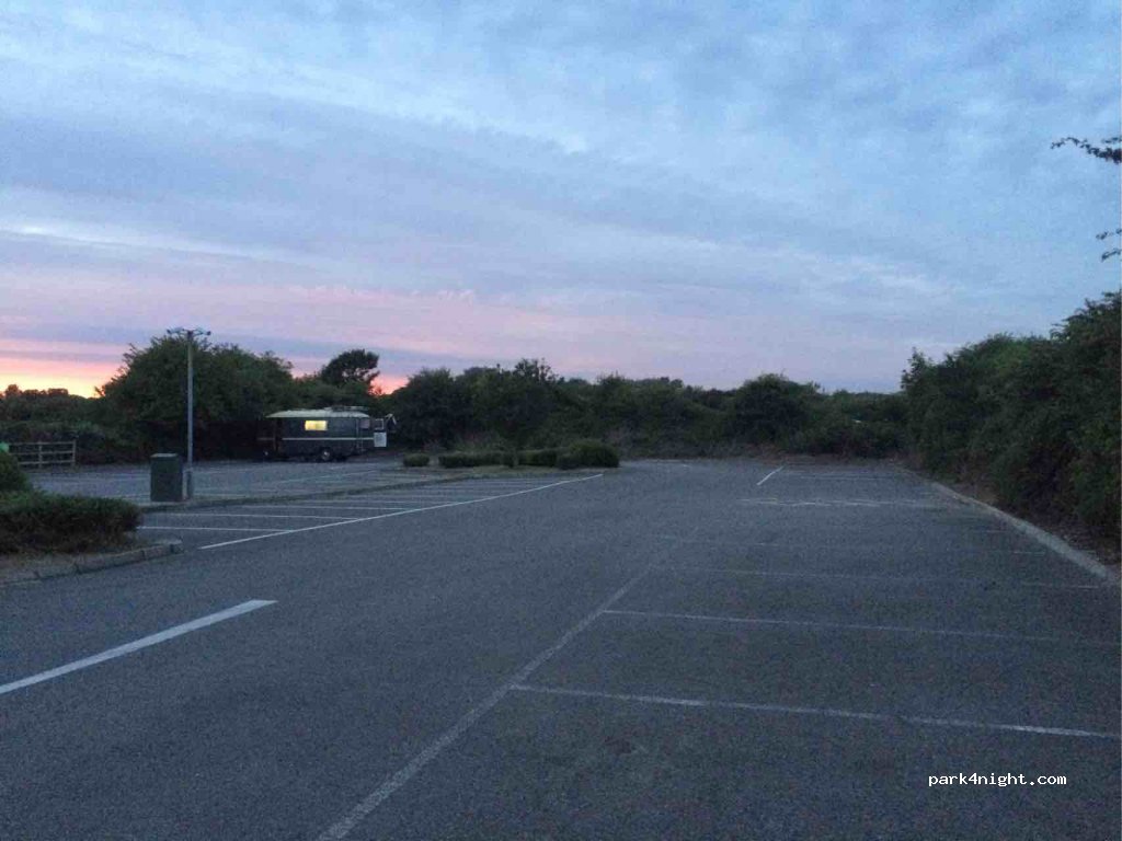 (TN38 8BD) Hastings - Lewis Avenue — foto