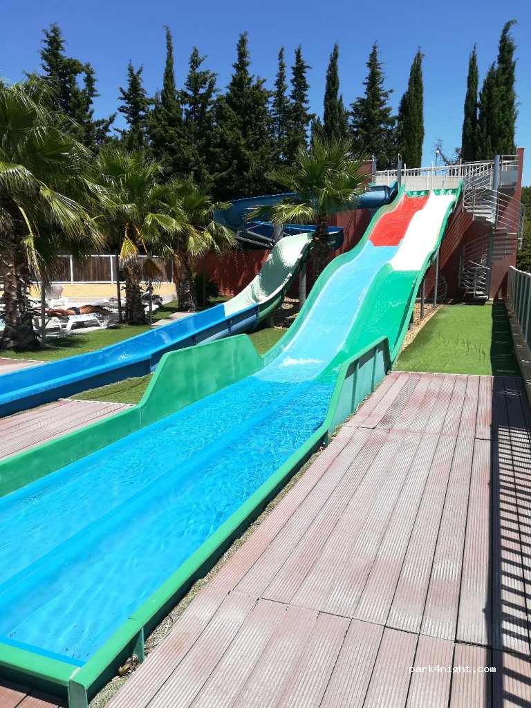 CAMPING L'ARLESIENNE — foto 2